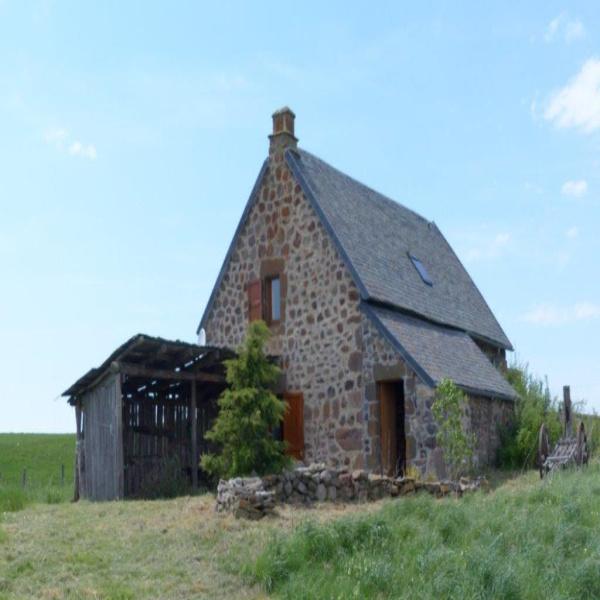 Offres de vente Maison Cheylade 15400
