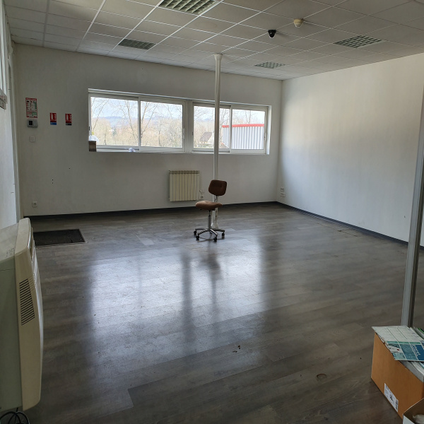 Location Immobilier Professionnel Bureaux Aurillac 15000